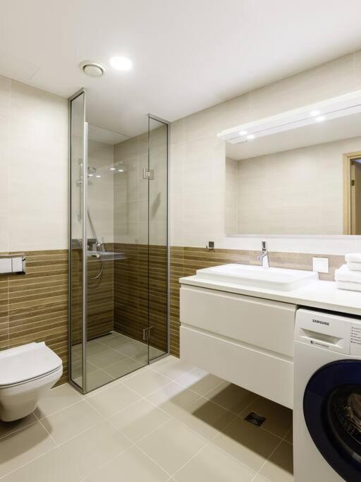 W Apartments Torupilli, Terrace, Green Yard, Parking Таллин Экстерьер фото