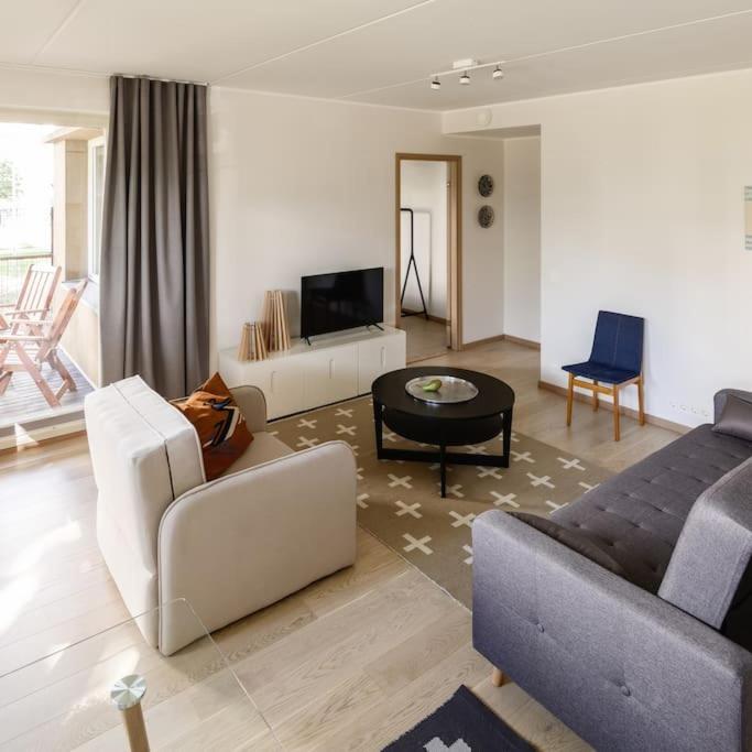 W Apartments Torupilli, Terrace, Green Yard, Parking Таллин Экстерьер фото